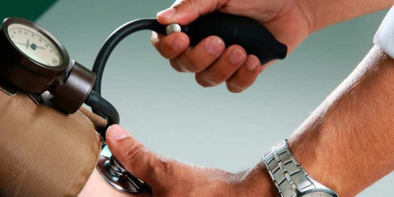 Direito à Saúde e Judicialização de Tratamentos